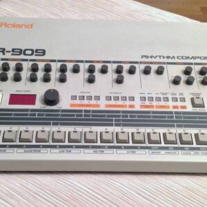 Roland TR-909 Drum Machine